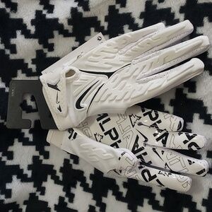 Nike Superbad Football Gloves Size Youth Large